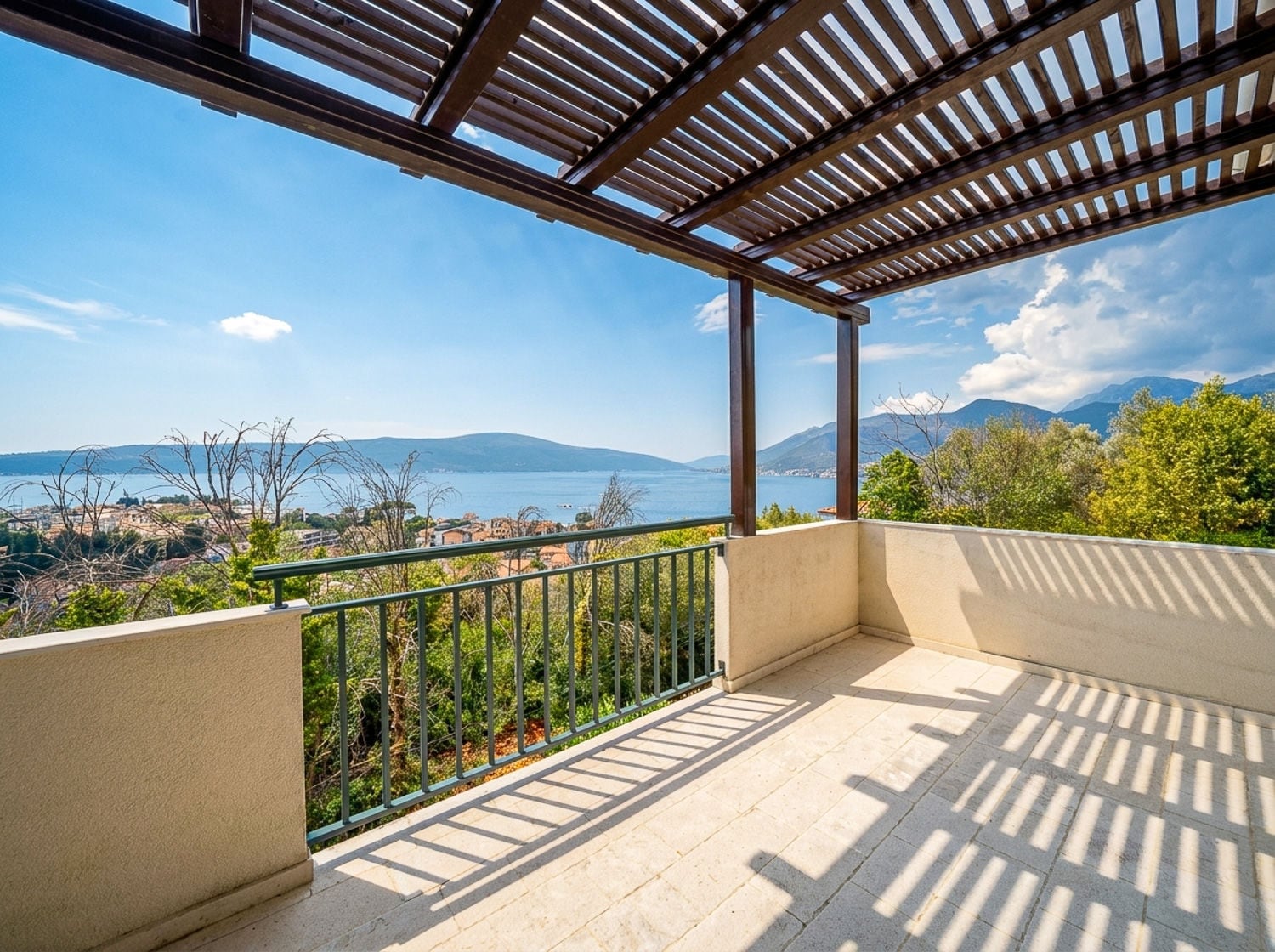 Villa in Tivat No. 2891
