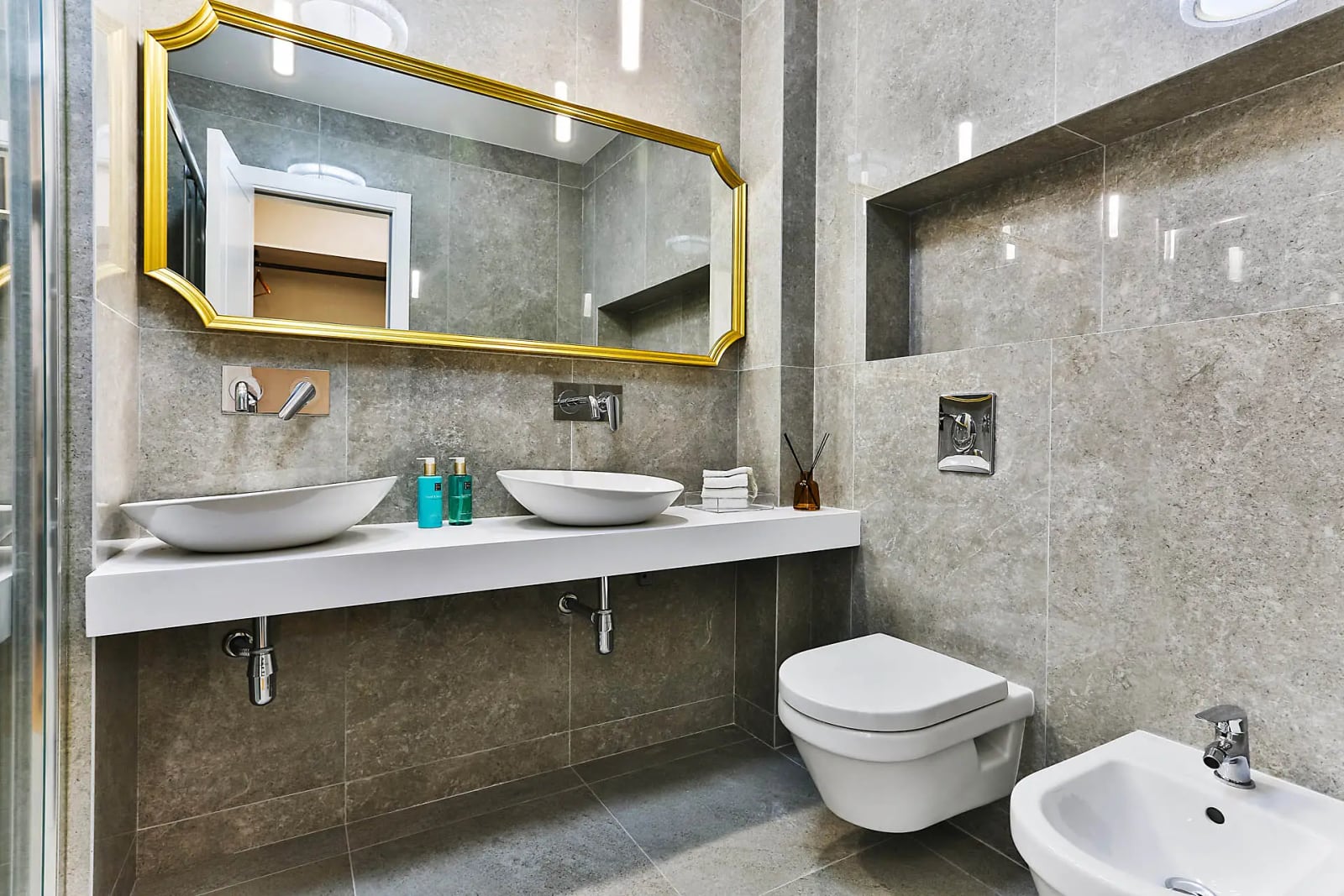 Villa in Rezevici No. 2729