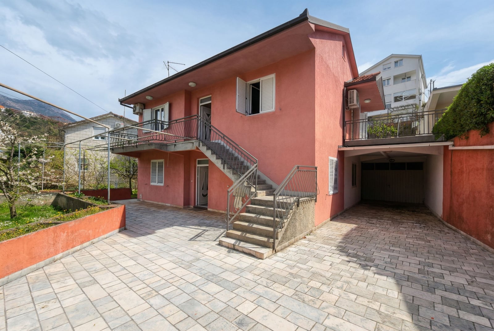 Haus in Herceg Novi Nr. 2617