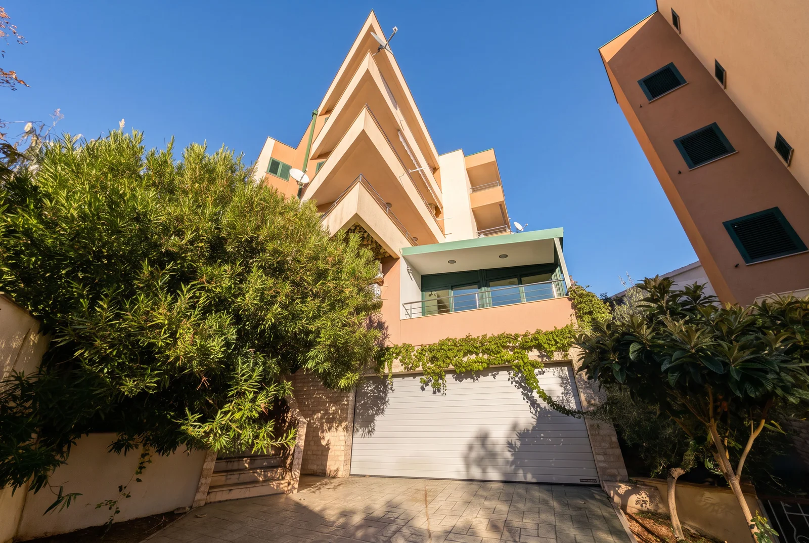 Apartment in Petrovac No. 2950