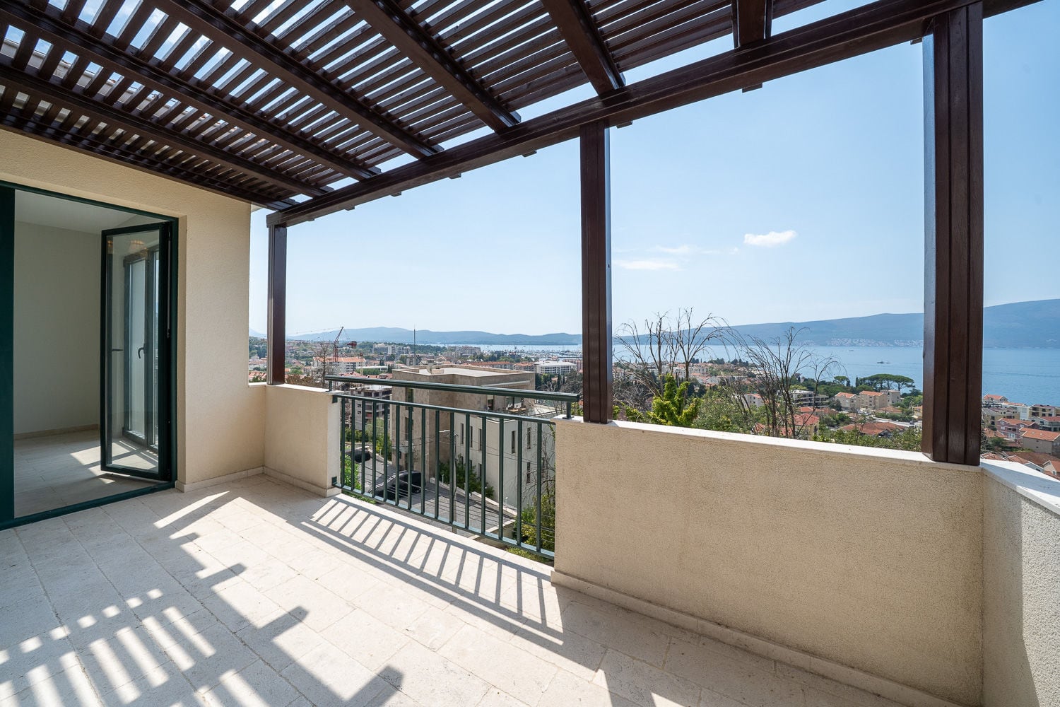 Villa in Tivat No. 2891