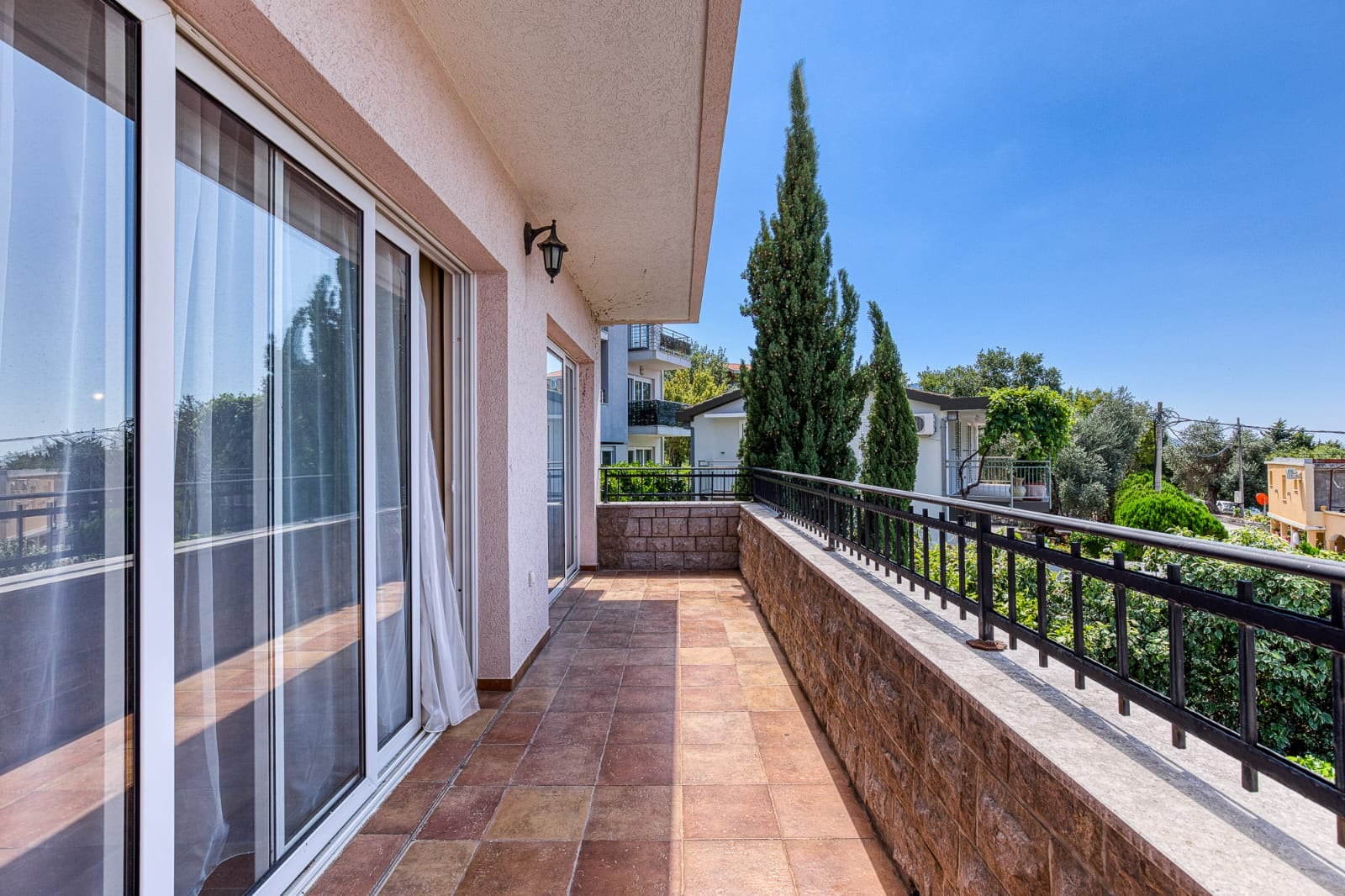 Balcon — Villas à Bečići