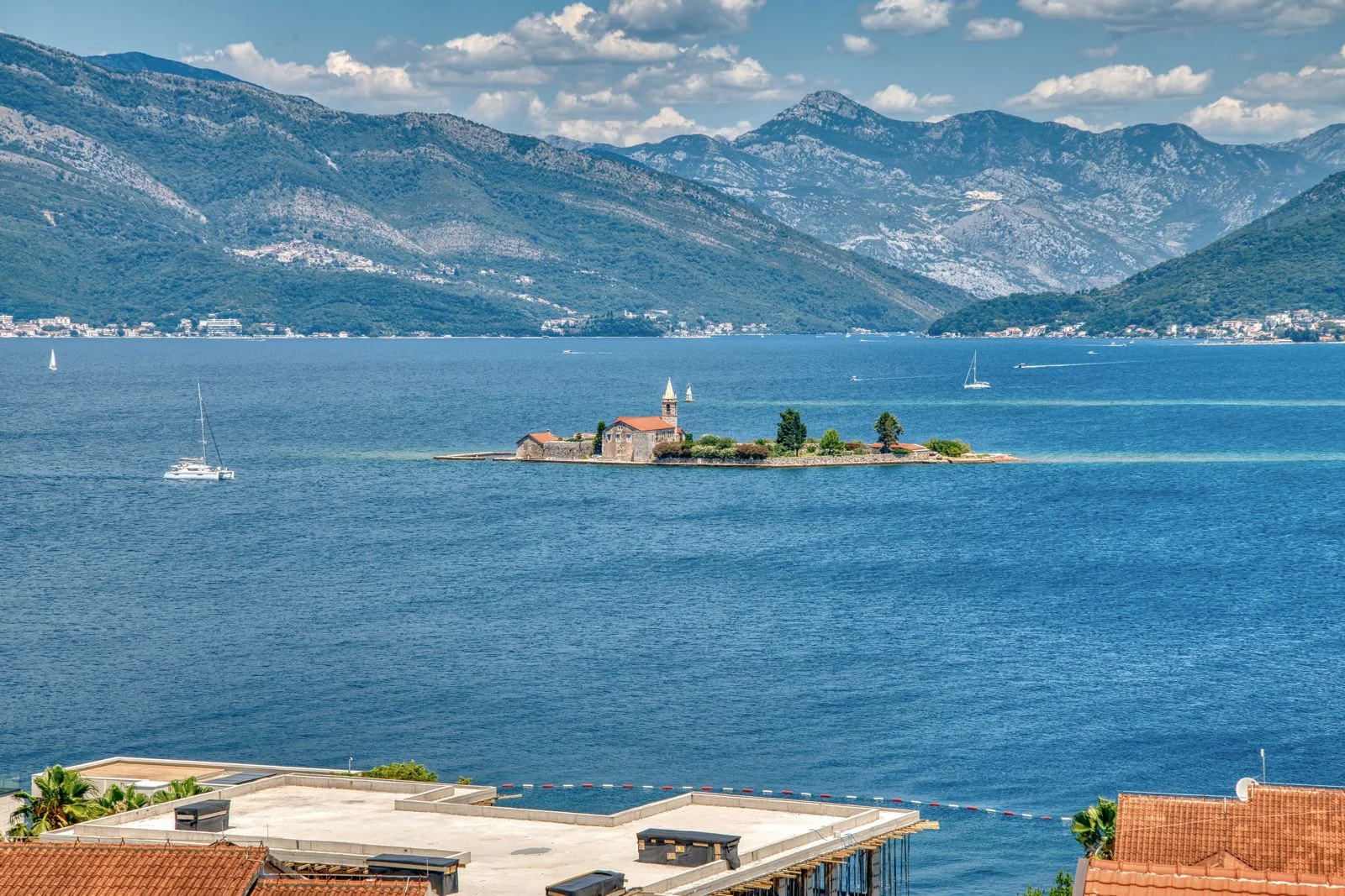 House in Tivat No. 2947