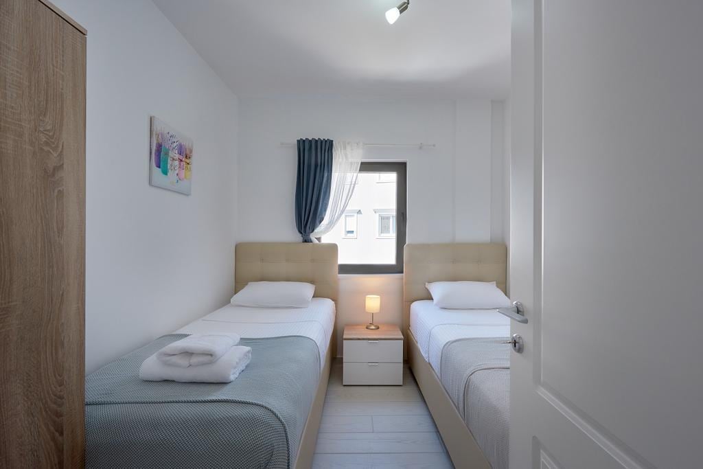 Apartment in Kamenovo #2733