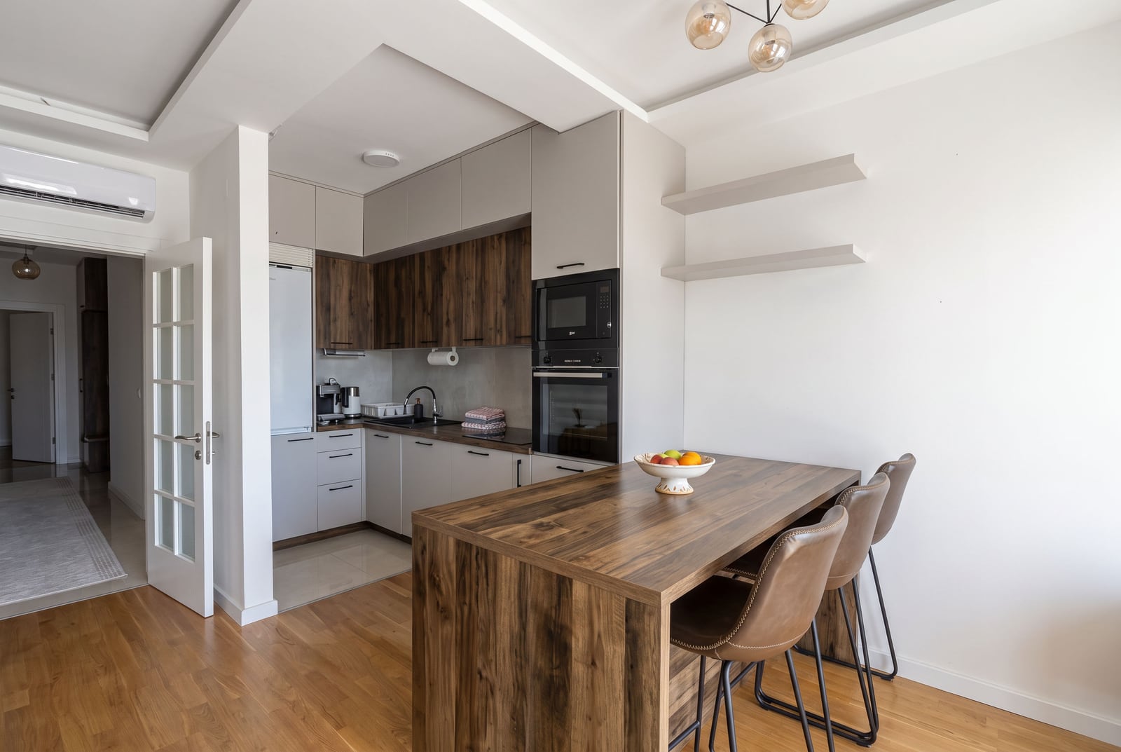 Tivat'ta Daire No: 2906