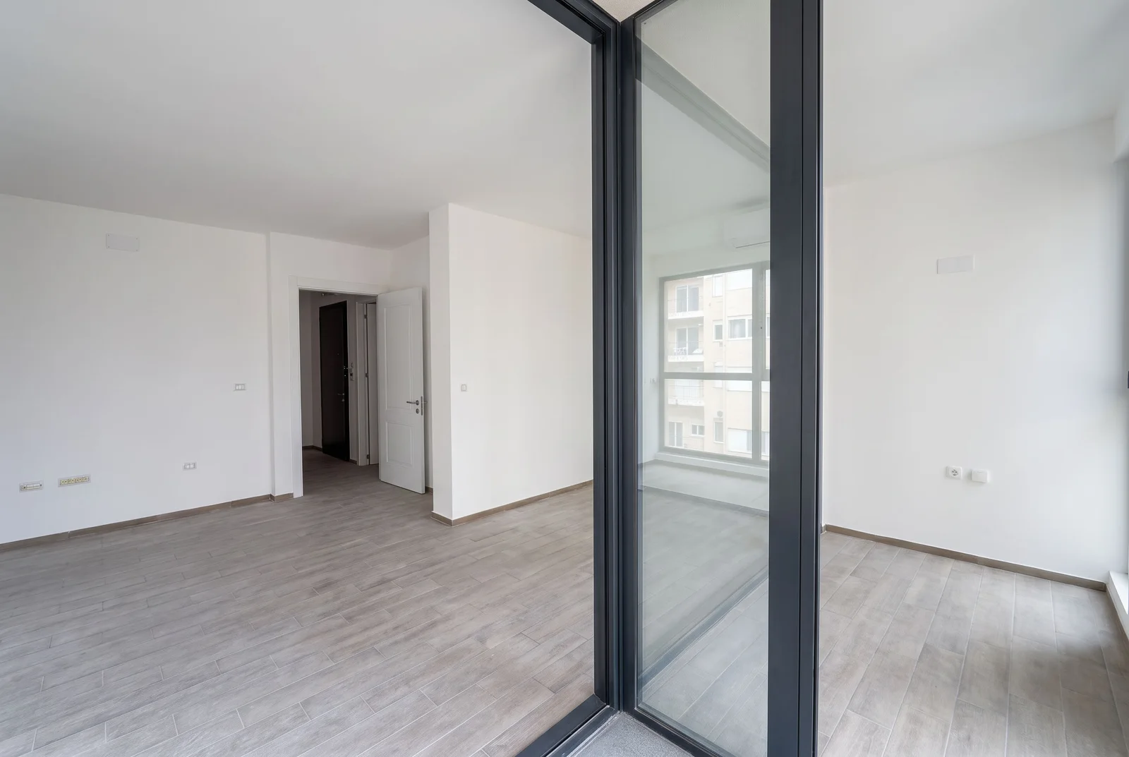 Apartment in Bečići No. 2948