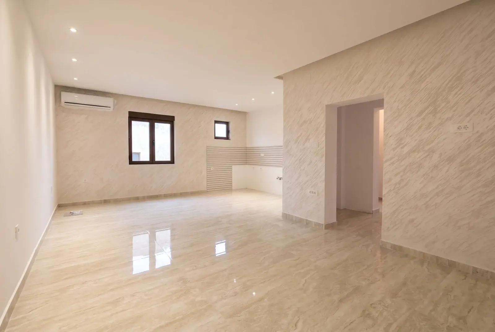Wohnung in Tivat Nr. 2937
