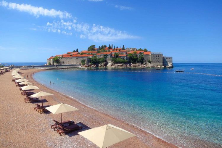 Пляжи Черногории: что нужно знать