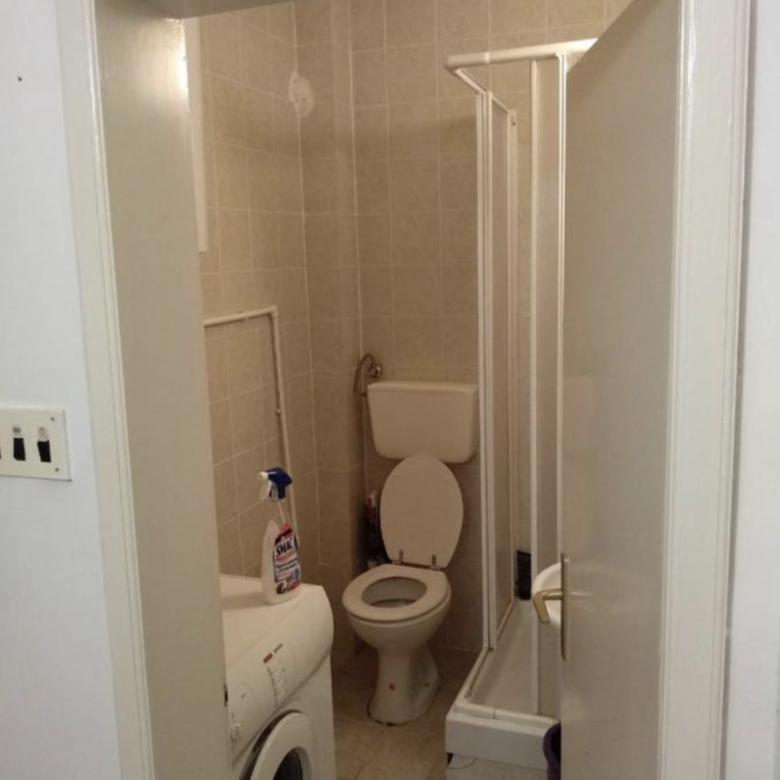 780