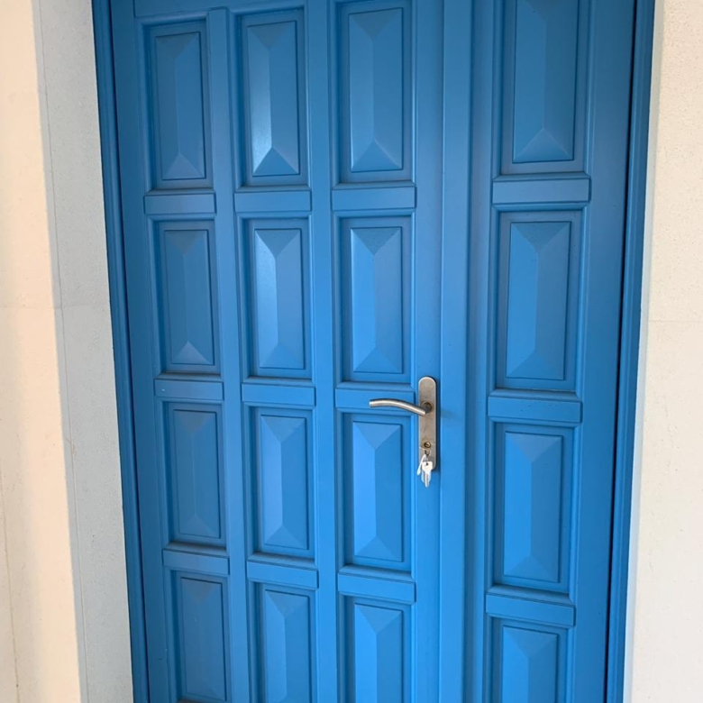 780