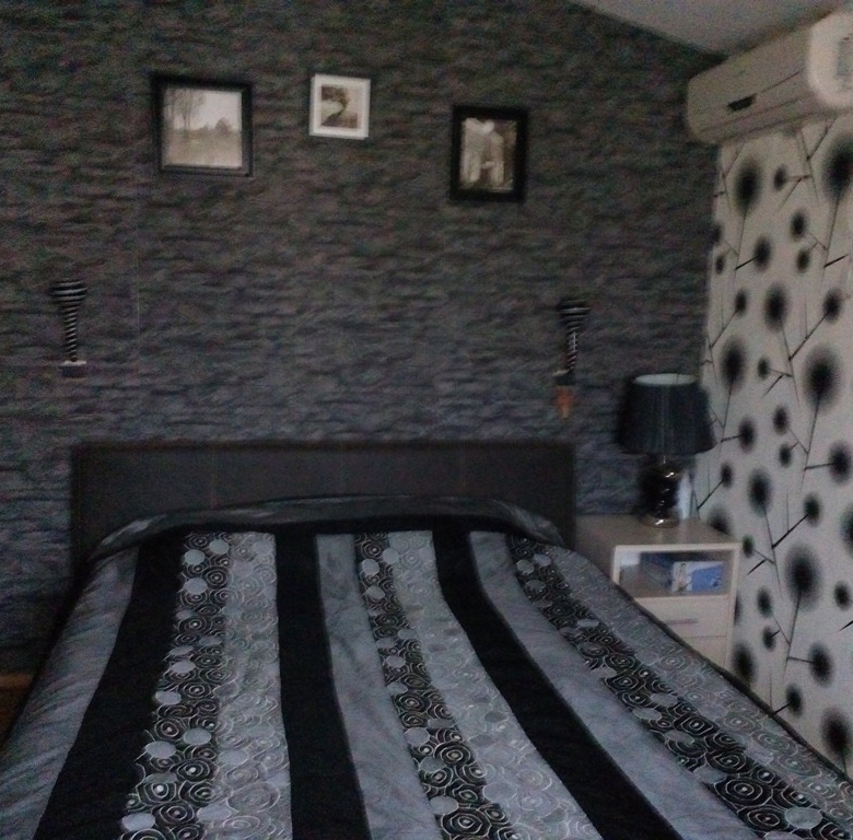 780