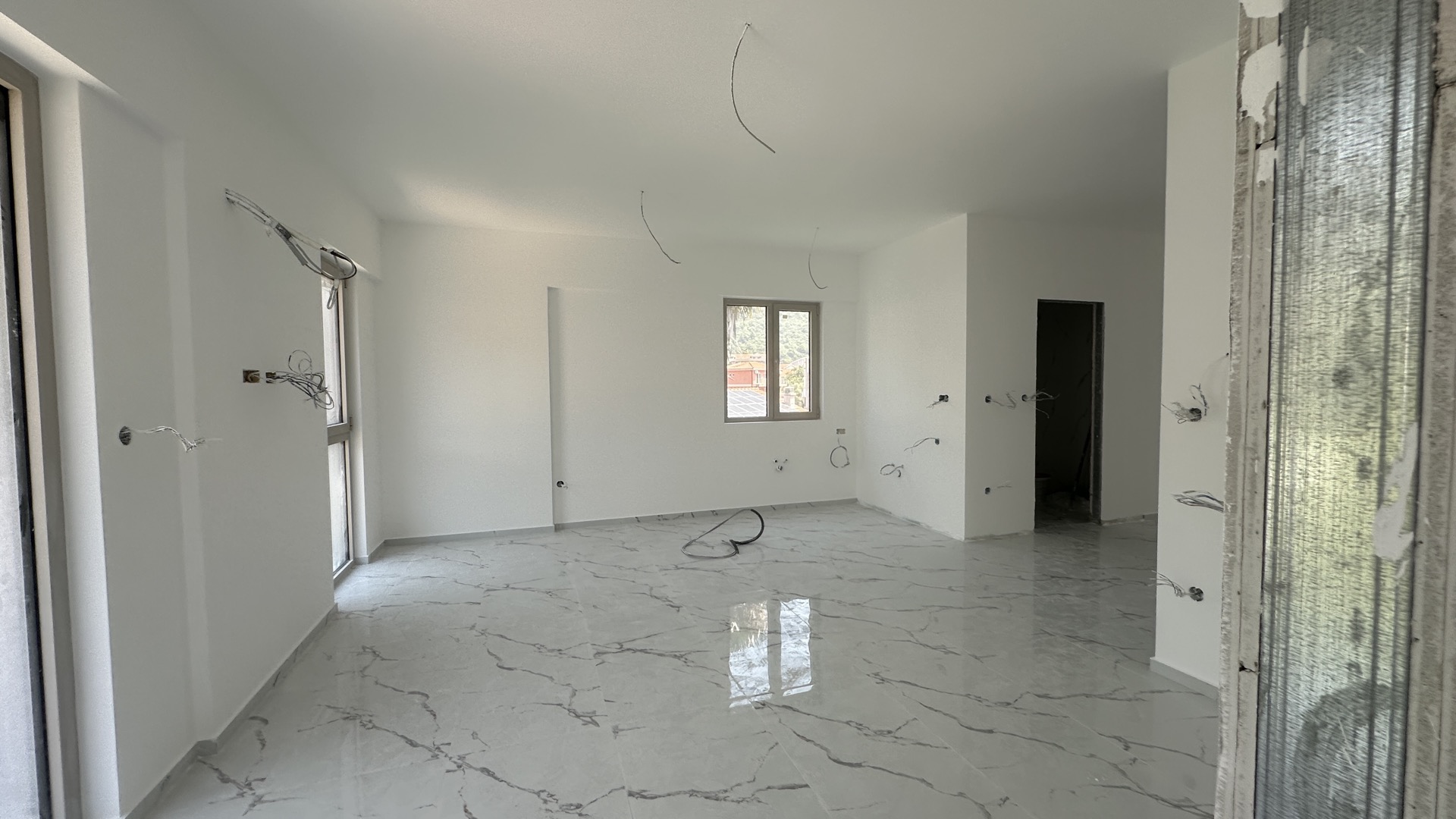 3 bedroom apartment 105 m² Budva, Montenegro