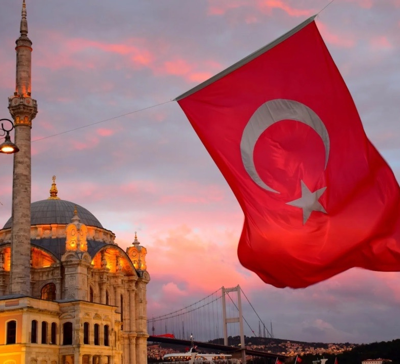 End of visa-free travel: Montenegro introduces visas for Turkey. How and where to obtain one in 2025