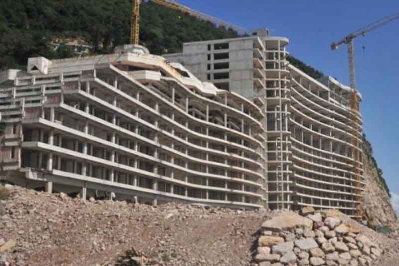 Hilton выразил интерес к недостроенному отелю в Perazića Do (Петровац)