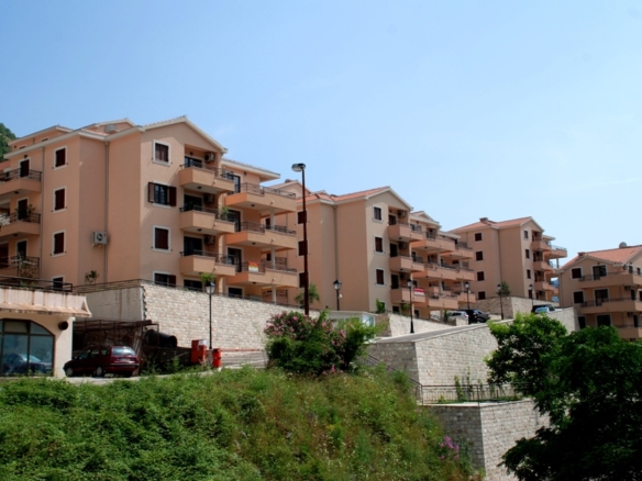 Apartments in Risan # 1600