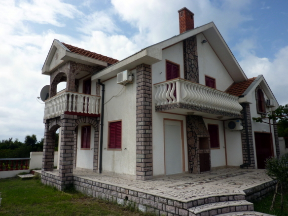 House in Krymovitsa No. 1227