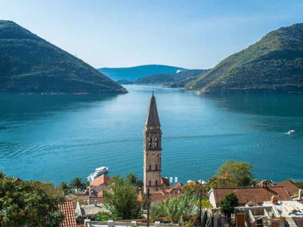 Черногория заработала почти 1 млрд евро от туризма